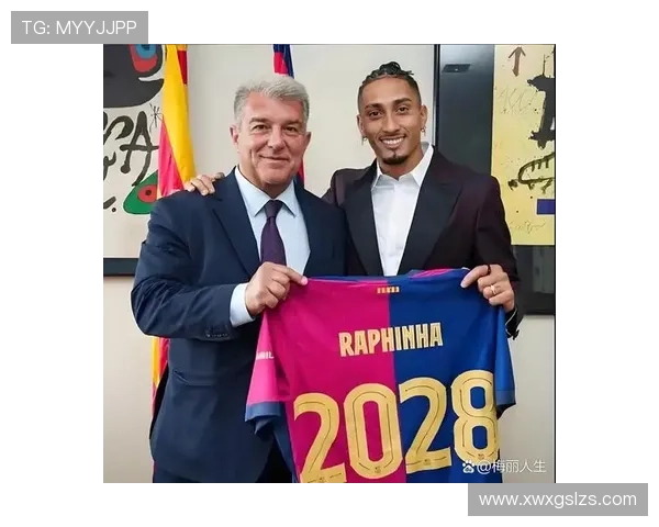 全球足球明星球员最新动态与转会消息全面解析