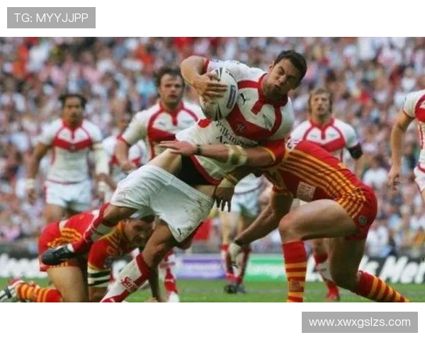 印尼足球明星搞笑瞬间合集让你捧腹大笑的精彩视频分享